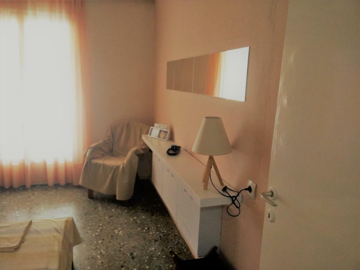 Seaside Studios I Sinakos Estate Епаноми Екстериор снимка