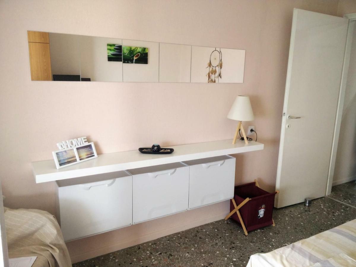 Seaside Studios I Sinakos Estate Епаноми Екстериор снимка
